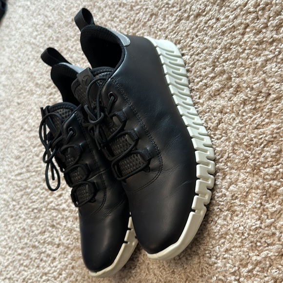 Ecco shoe - Picture 3 of 7